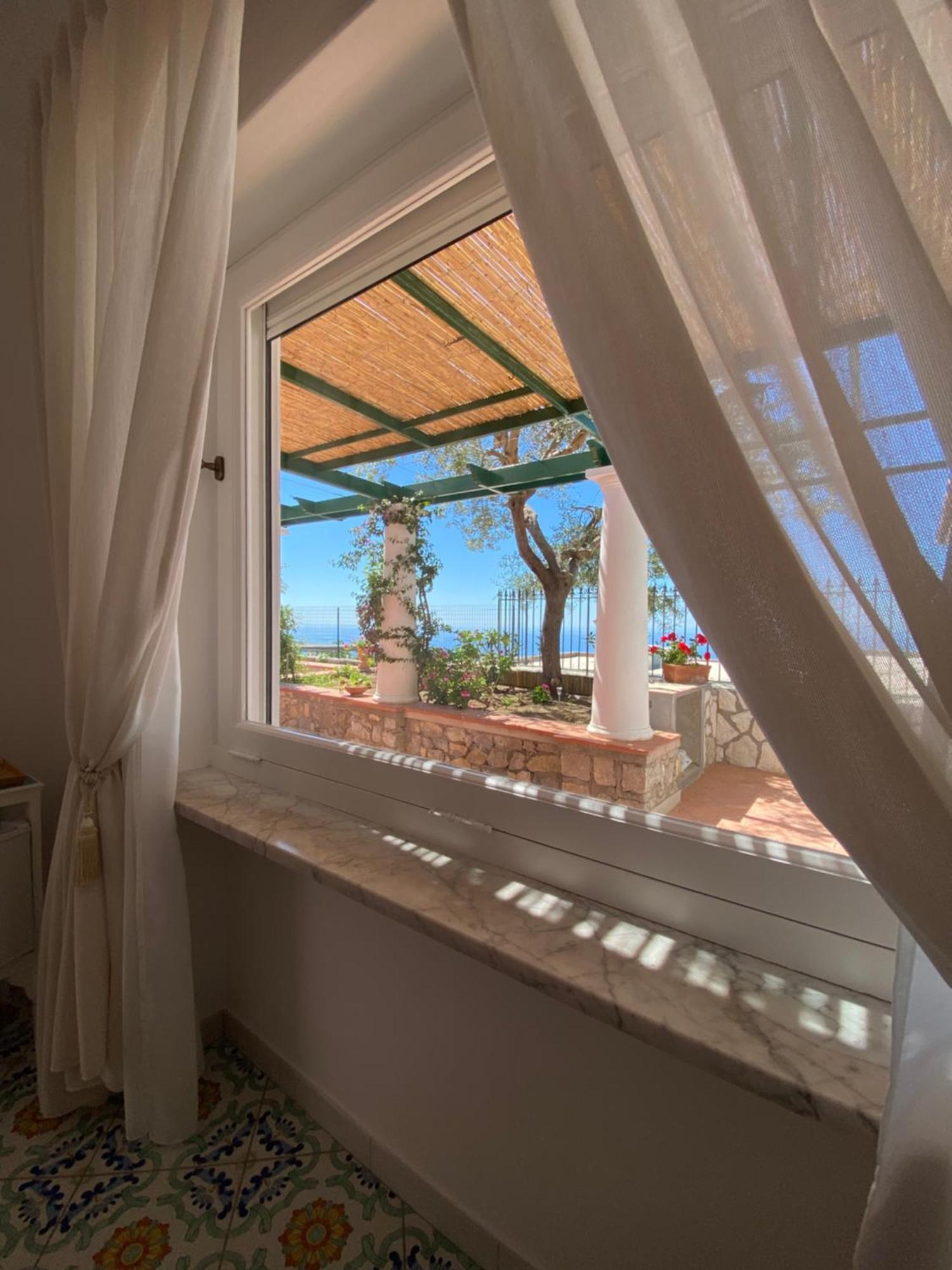 B&B La Ciammurrella Анакапри Экстерьер фото